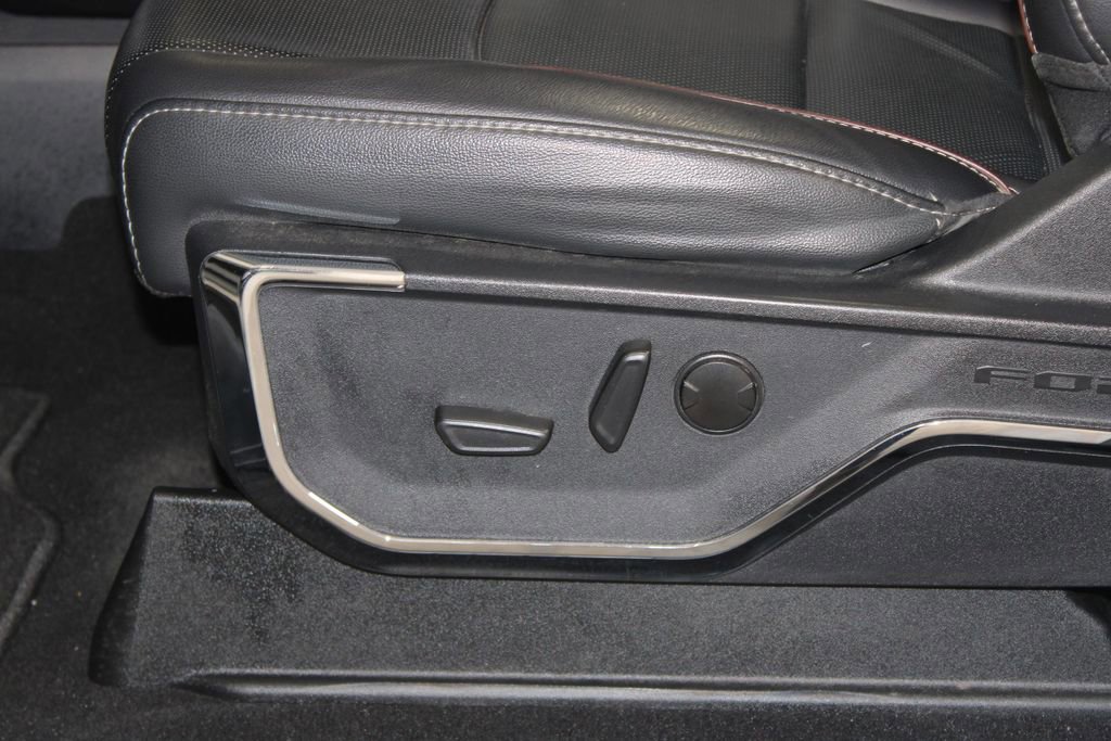 Used 2024 Ford F350 Lariat w/ Tremor Off-Road Package image 24