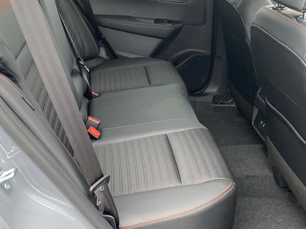 New 2026 Nissan Rogue SV image 32