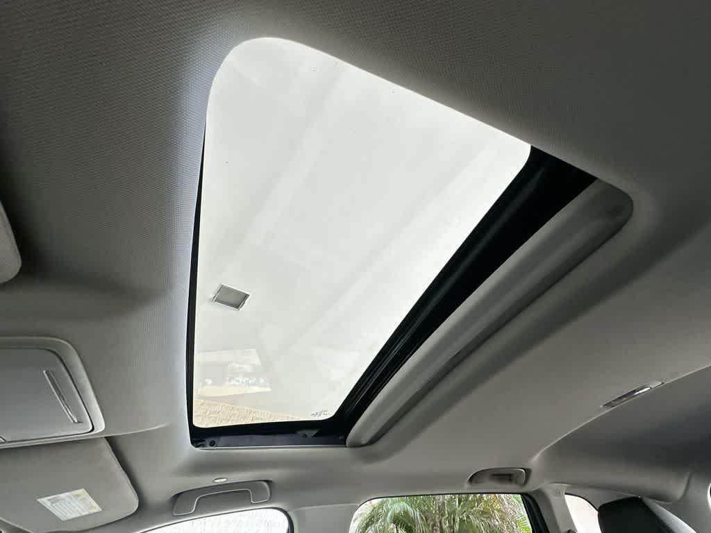 Used 2025 Honda CR-V EX-L image 17