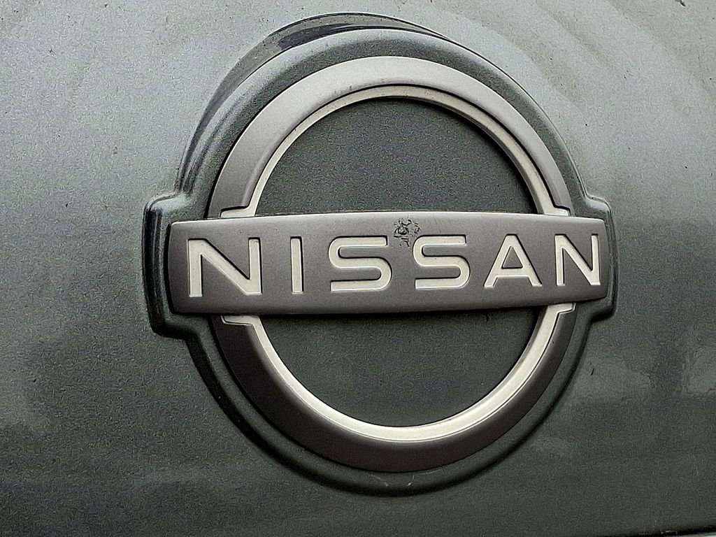Used 2024 Nissan Rogue S image 29