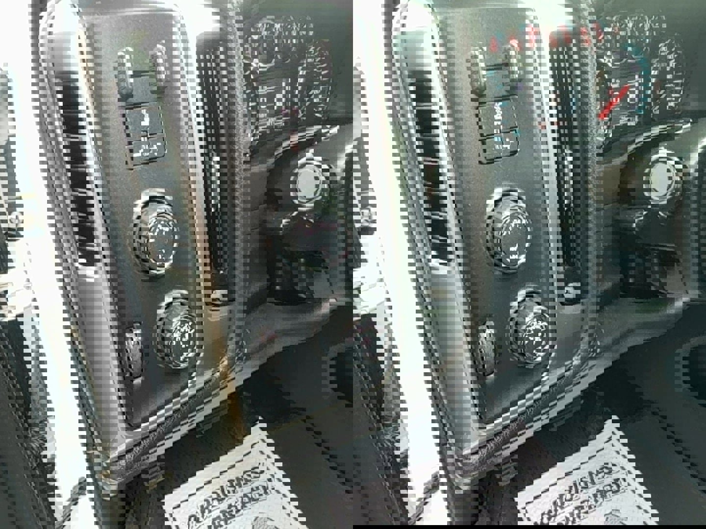 Used 2018 Chevrolet Silverado 2500 LTZ w/ Vortec Plus Package image 20