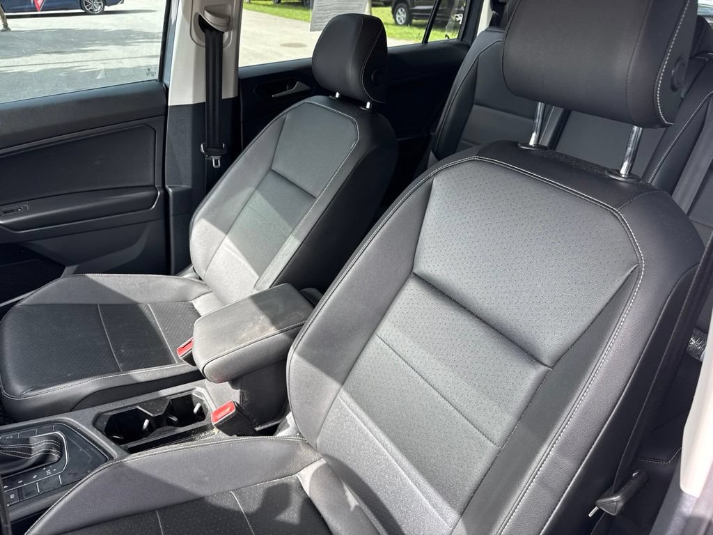 Used 2021 Volkswagen Tiguan SE FWD image 10