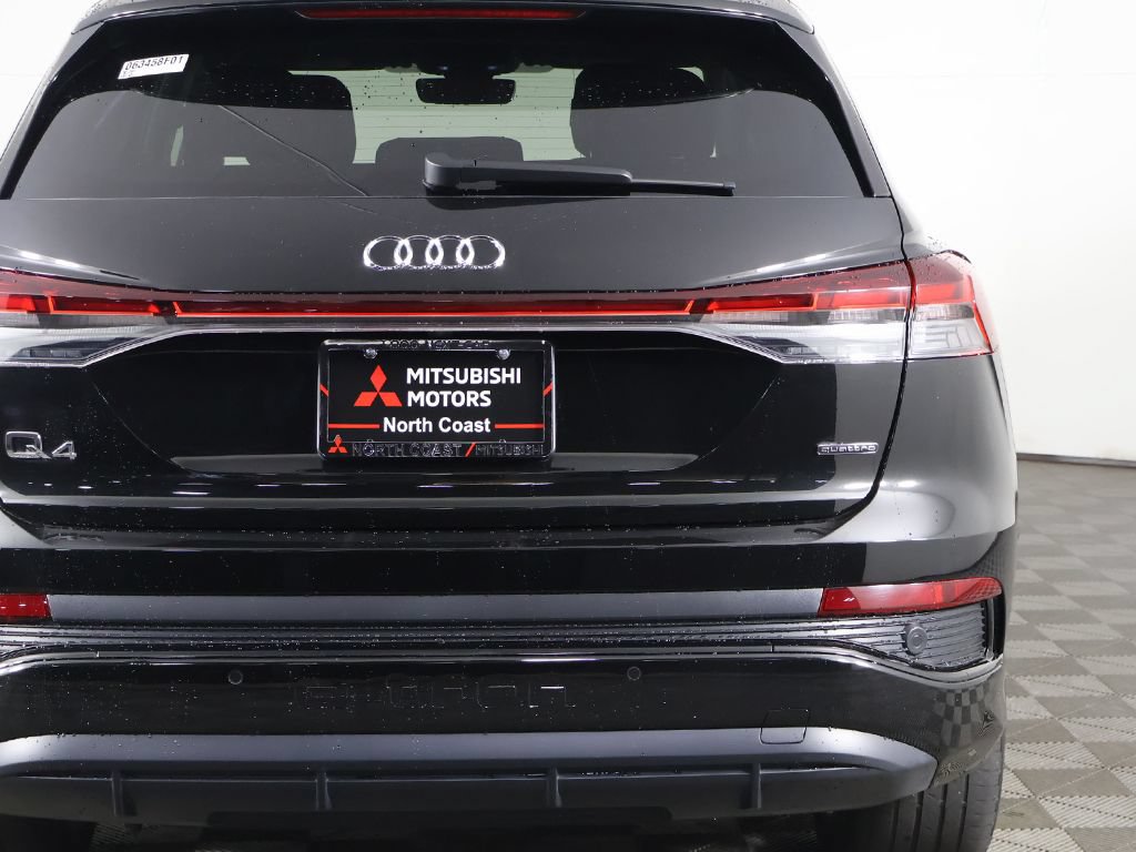 Used 2023 Audi Q4 e-tron Premium Plus w/ Premium Plus AWD/4WD image 18