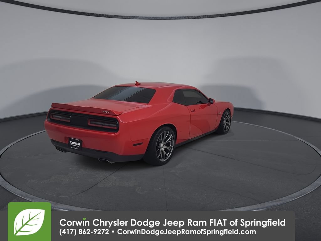 Used 2015 Dodge Challenger SRT RWD image 14