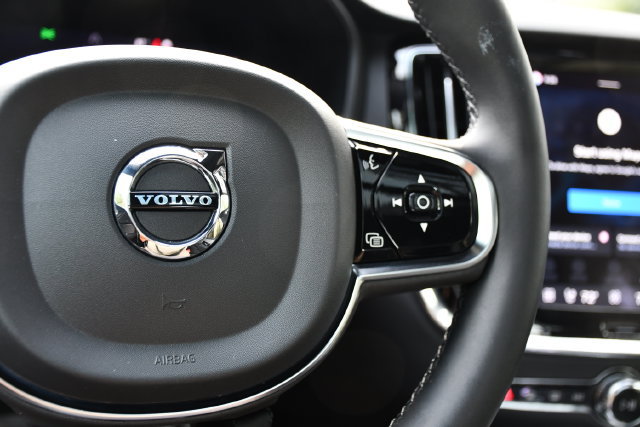 Used 2024 Volvo S60 B5 Plus w/ Climate Package AWD/4WD image 28