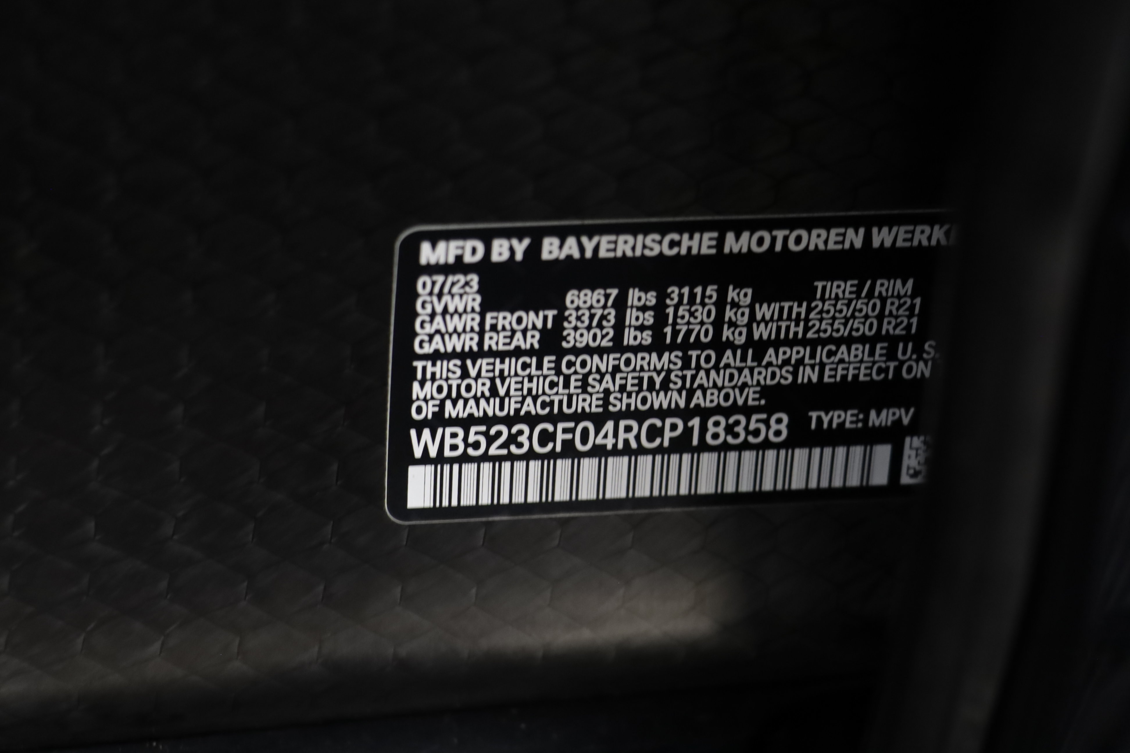 Used 2024 BMW iX xDrive50 w/ Premium Package AWD/4WD image 25