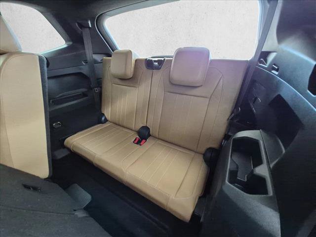 Used 2024 Volkswagen Tiguan SE FWD image 21