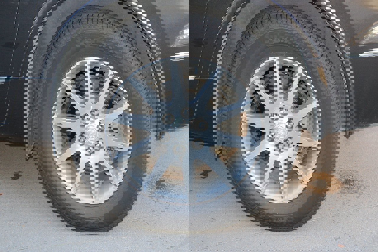 Used 2015 Buick Enclave Leather image 30