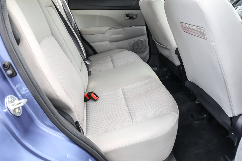 Used 2017 Mitsubishi Outlander Sport ES FWD image 28