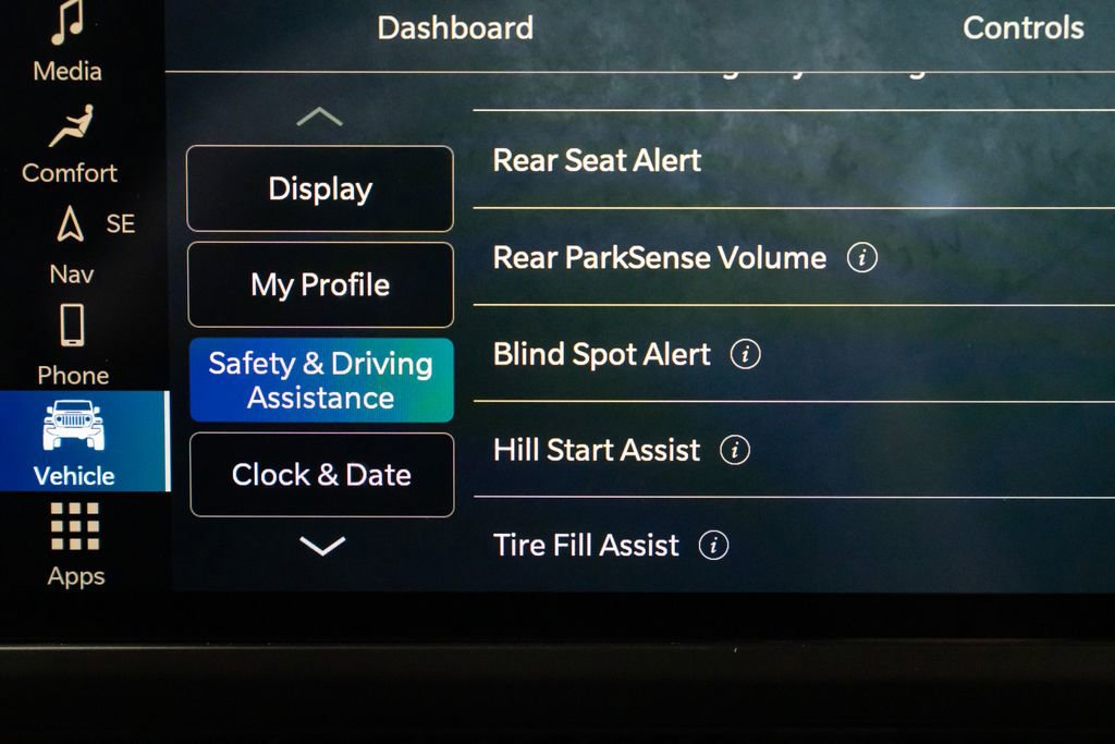 New 2026 Jeep Gladiator Mojave image 19