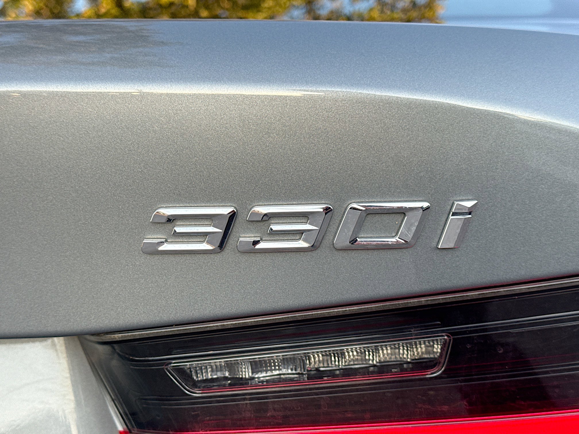 Used 2025 BMW 330i Sedan image 11