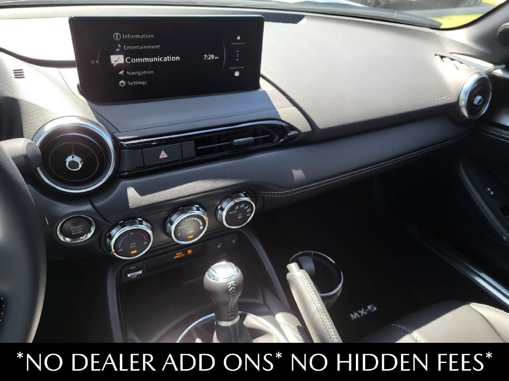 New 2026 MAZDA MX-5 Miata RF Grand Touring RWD image 16