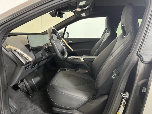 Used 2023 BMW iX xDrive50 w/ Ultimate Package 2 image 11