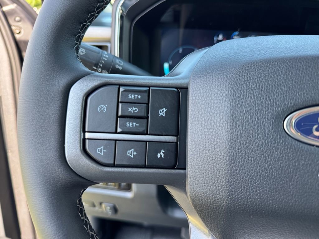 New 2026 Ford F350 Lariat image 22