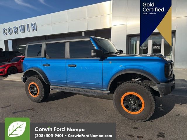 Used 2023 Ford Bronco Wildtrak image 3