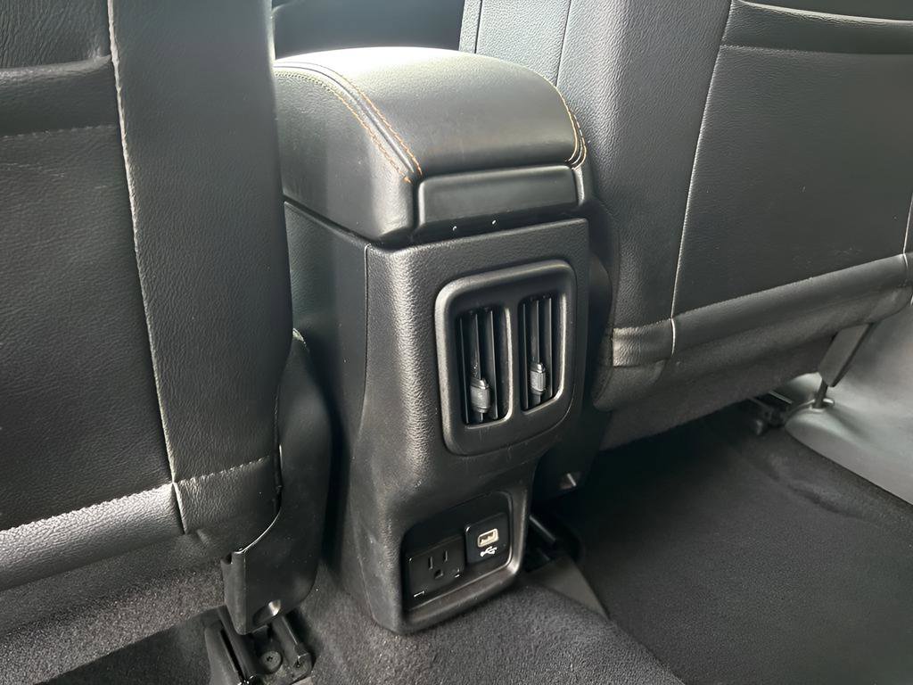 Used 2018 Jeep Compass Limited w/ Safe & Security Group FWD image 20