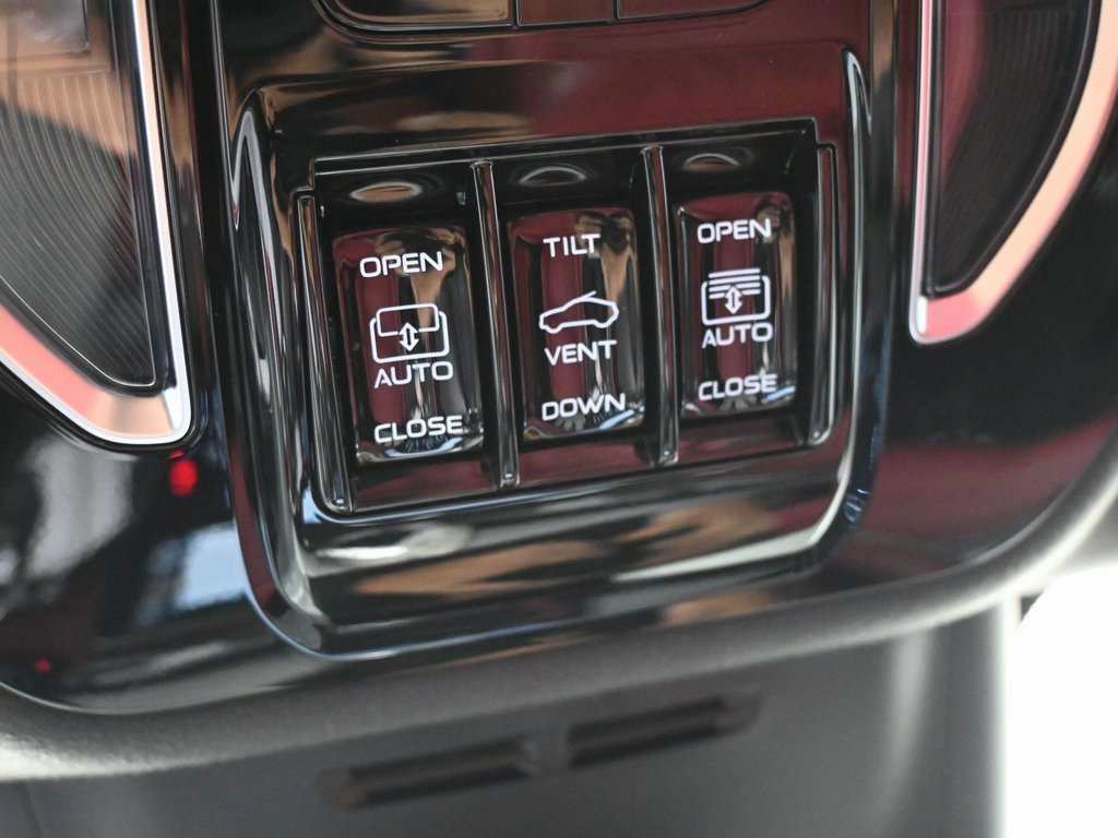 Used 2023 Maserati Grecale Modena image 16