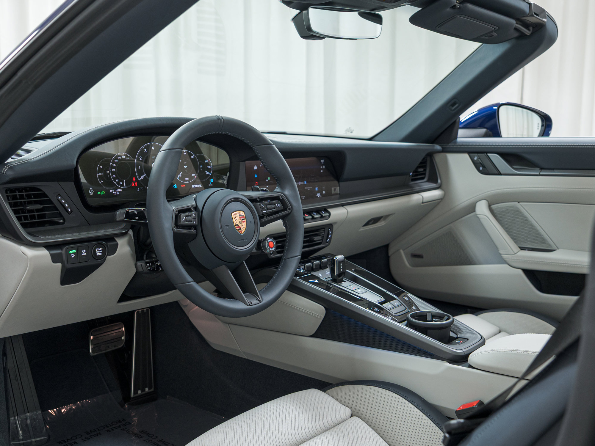 Used 2026 Porsche 911 Targa 4S image 4