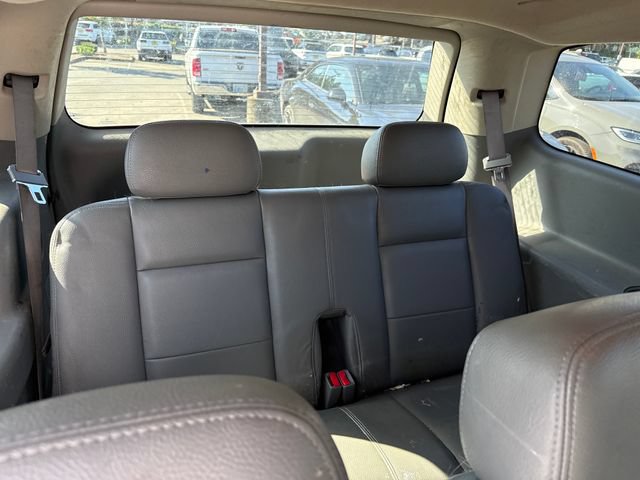 Used 2004 Dodge Durango SLT AWD/4WD image 12