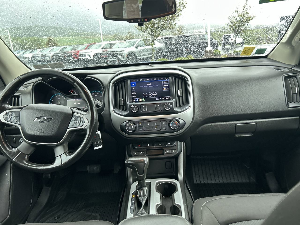 Used 2019 Chevrolet Colorado LT w/ LT Convenience Package AWD/4WD image 18