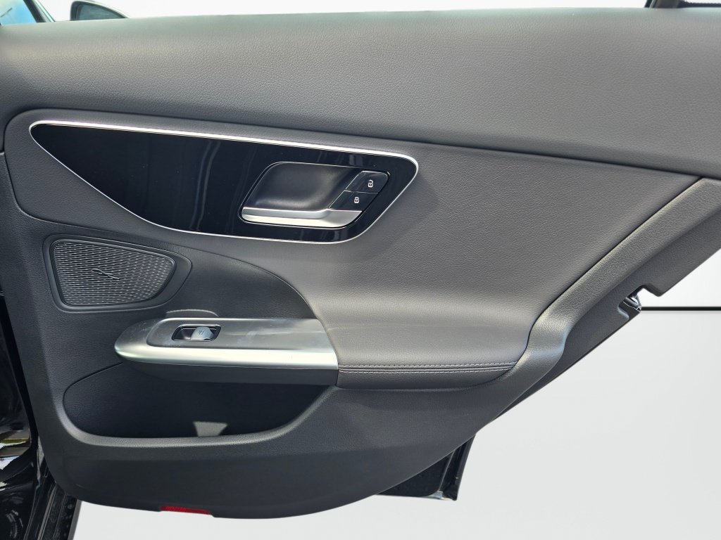 New 2026 Mercedes-Benz C 300 4MATIC Sedan image 22