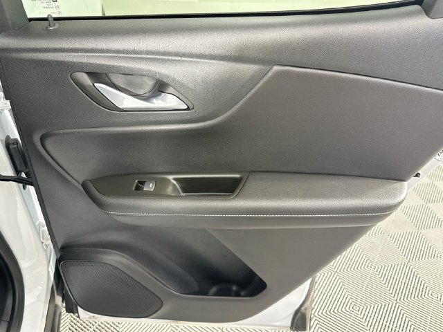 Used 2026 Chevrolet Blazer LT FWD image 25