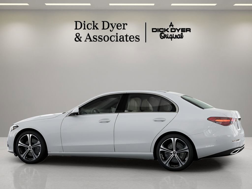 Used 2025 Mercedes-Benz C 300 Sedan image 21