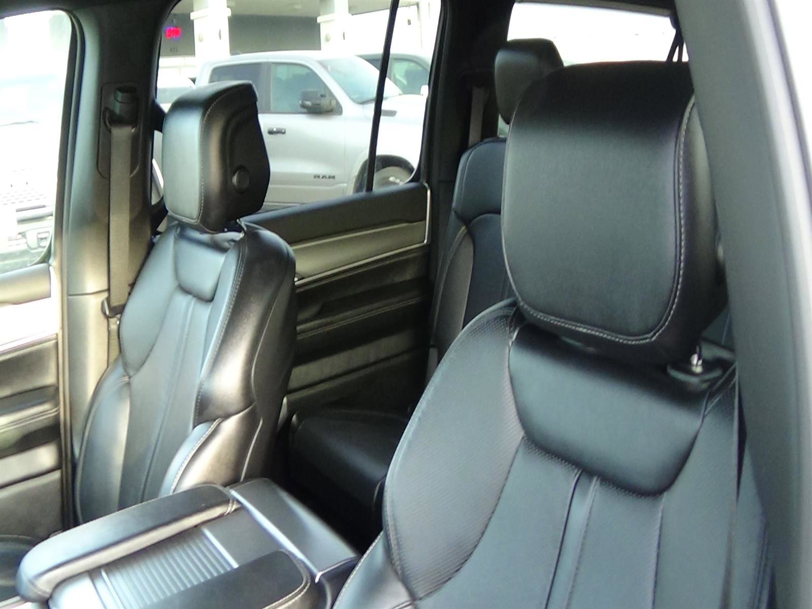 Certified 2025 Jeep Wagoneer L 4WD image 19