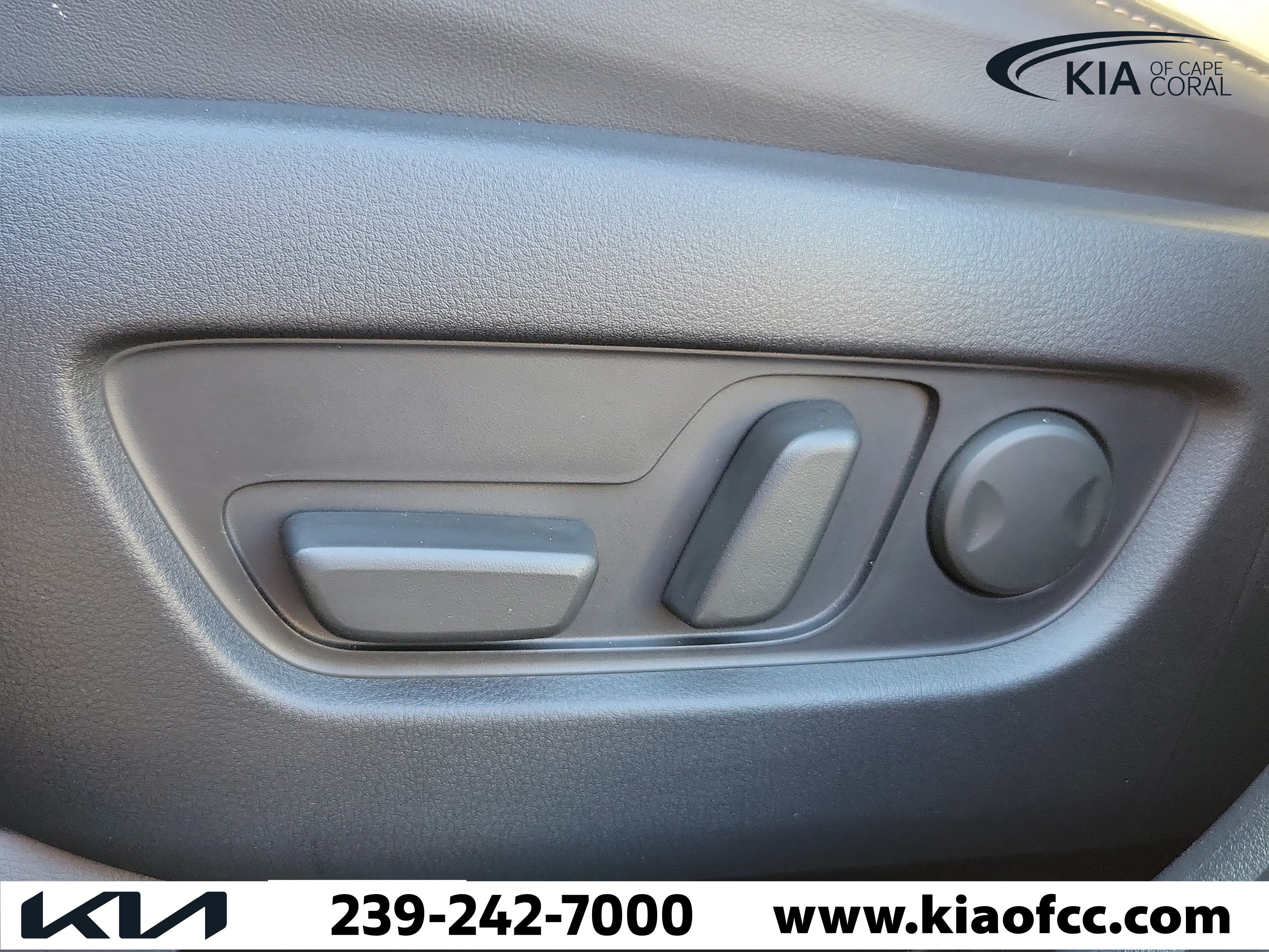 Used 2024 MAZDA CX-90 Plug-In Hybrid w/ Premium Plus AWD/4WD image 25