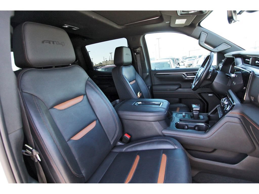 Used 2022 GMC Sierra 1500 AT4 w/ AT4 Premium Package AWD/4WD image 29
