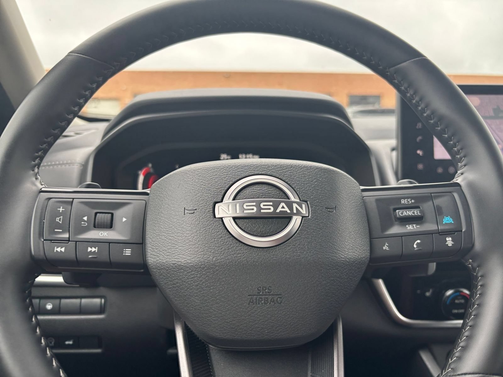 Used 2026 Nissan Rogue SL AWD/4WD image 26