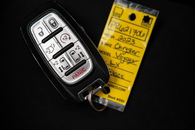Used 2023 Chrysler Voyager LX image 35