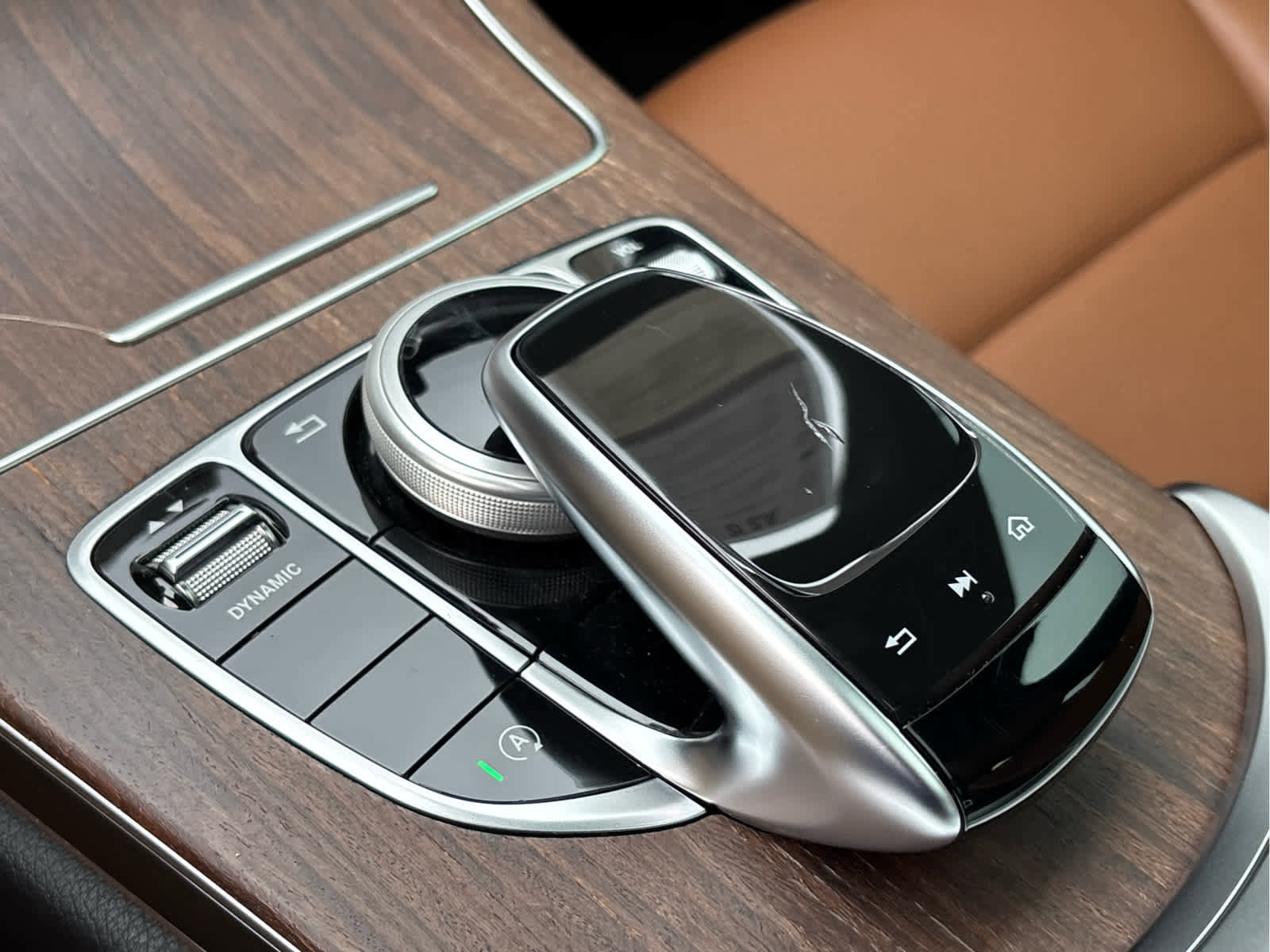 Used 2019 Mercedes-Benz C 300 4MATIC Sedan image 23