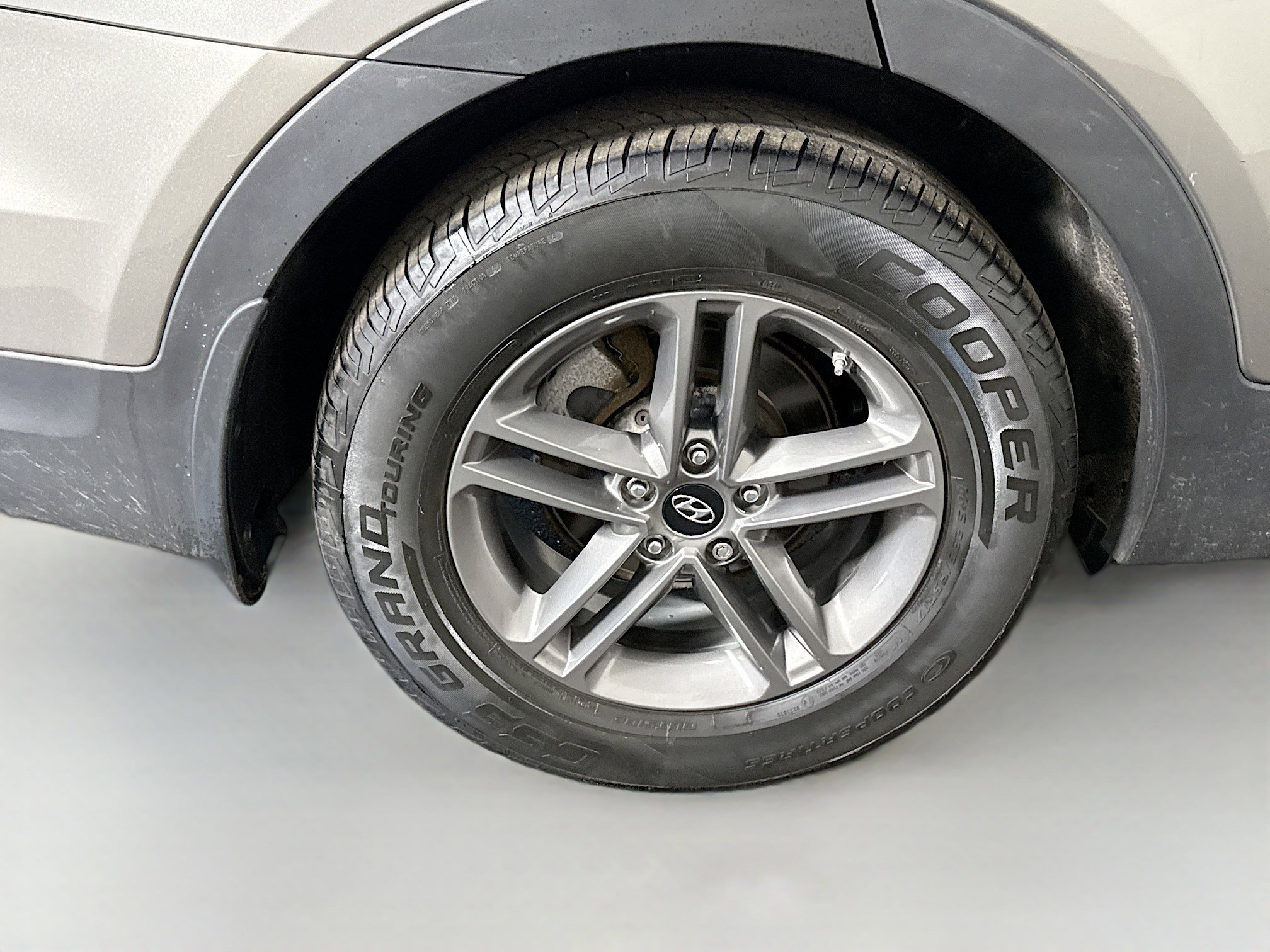 Used 2018 Hyundai Santa Fe Sport image 32