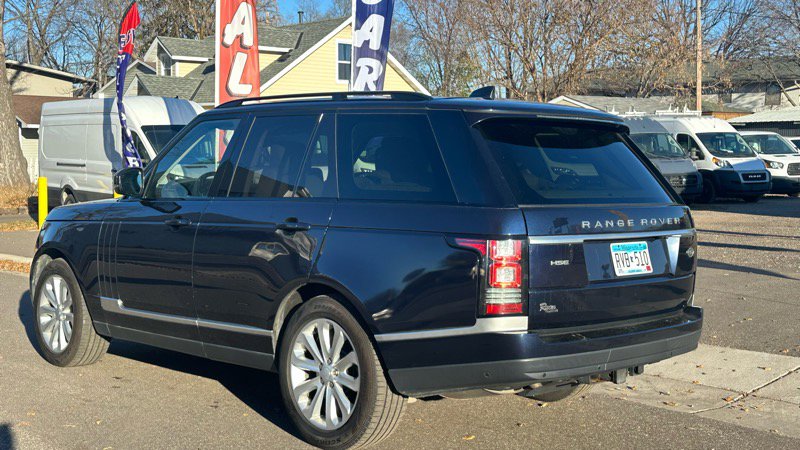 Used 2017 Land Rover Range Rover HSE image 8