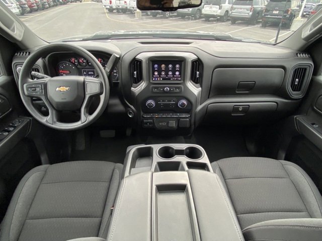 Used 2025 Chevrolet Silverado 2500 Custom w/ Custom Value Package image 24