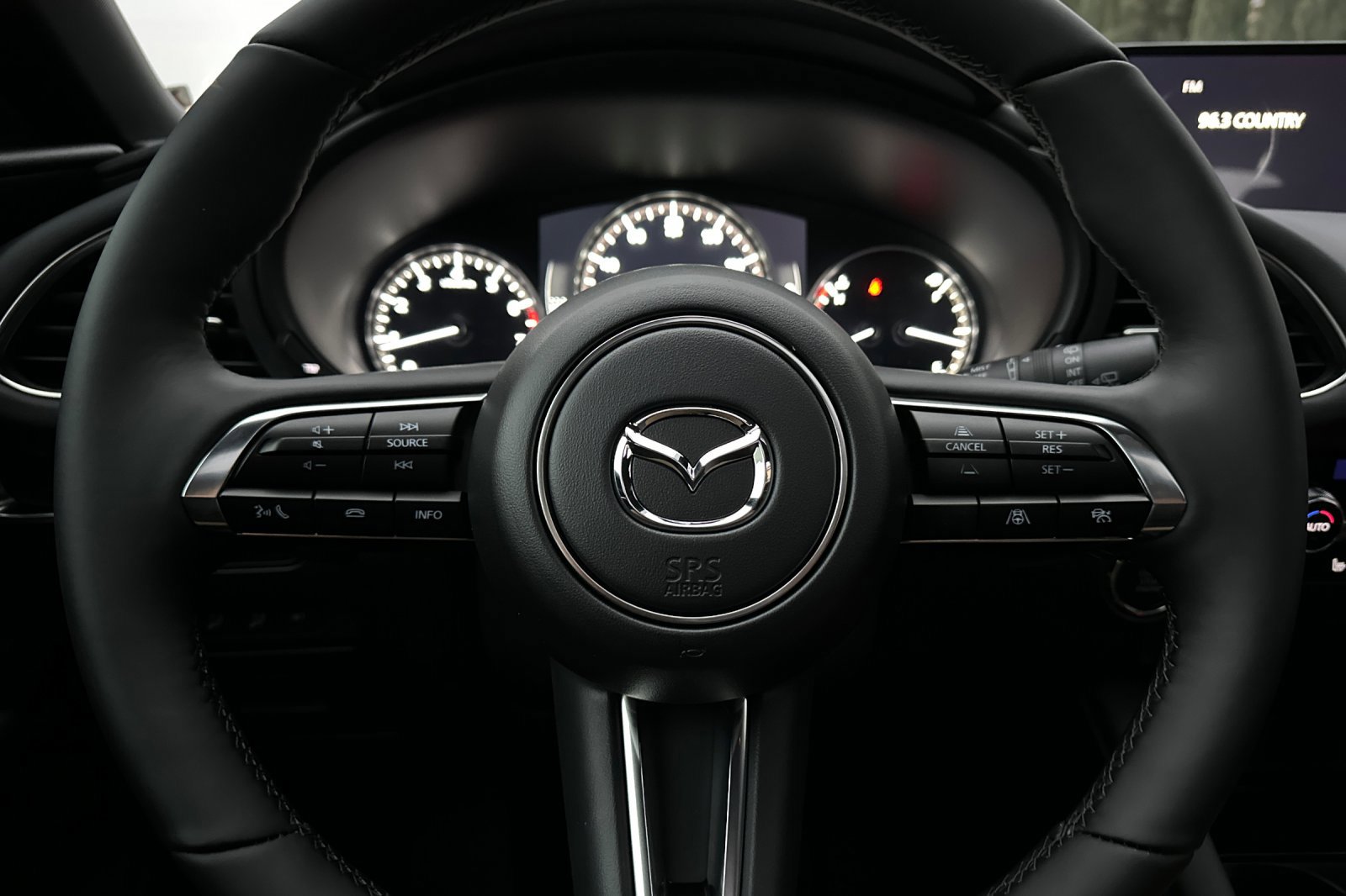 New 2026 MAZDA MAZDA3 Hatchback w/Premium Plus Pkg image 27