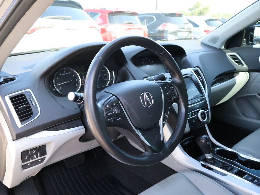 Used 2020 Acura TLX FWD image 16