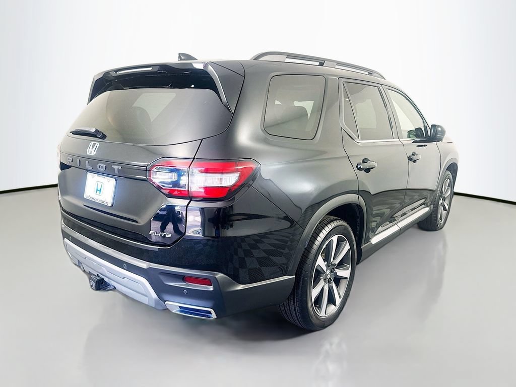 Certified 2023 Honda Pilot Elite image 5
