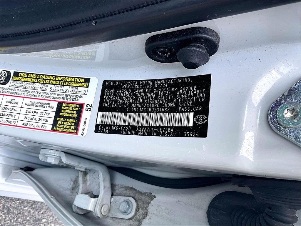 Used 2024 Toyota Camry SE FWD image 35