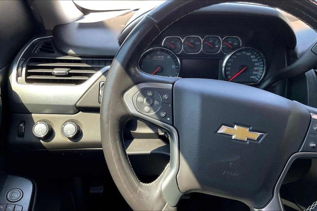 Used 2018 Chevrolet Suburban LT AWD/4WD image 11