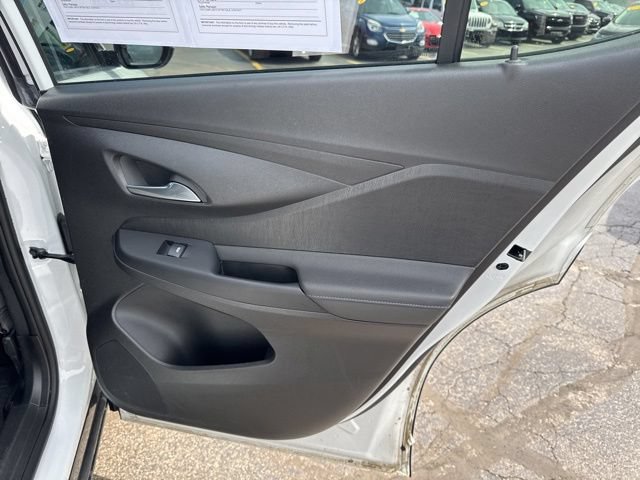 Used 2025 Buick Envista Sport Touring FWD image 21