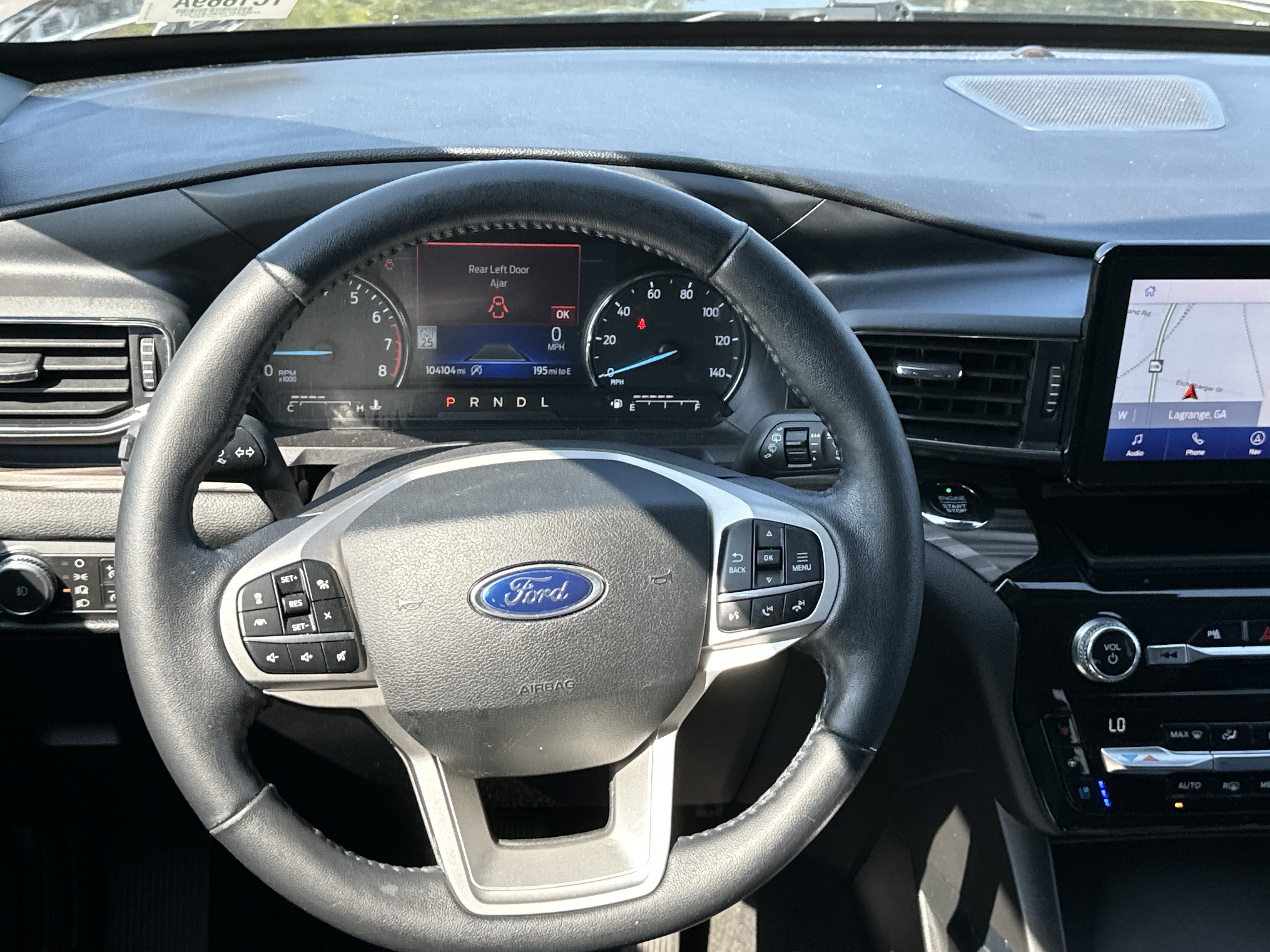 Used 2021 Ford Explorer Limited w/ Equipment Group 301A AWD/4WD image 26