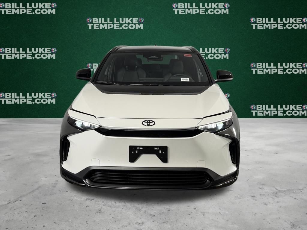 Used 2025 Toyota bZ4X AWD image 7