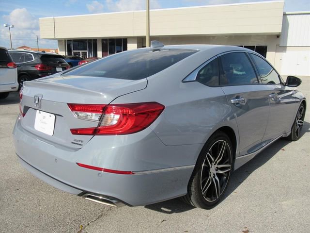 Used 2021 Honda Accord Touring image 7