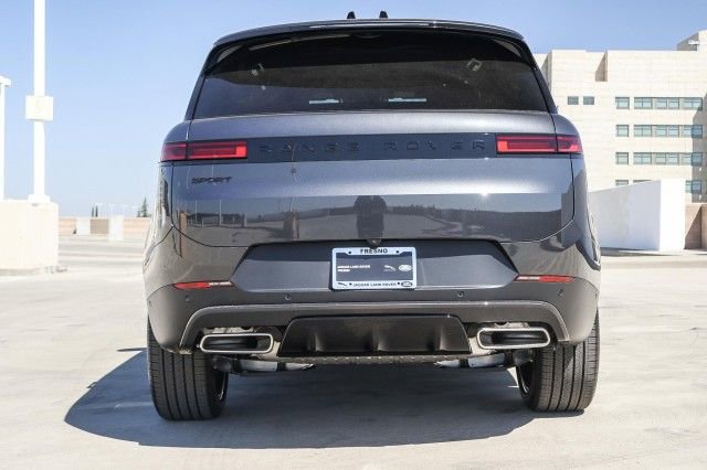 New 2025 Land Rover Range Rover Sport SE image 5
