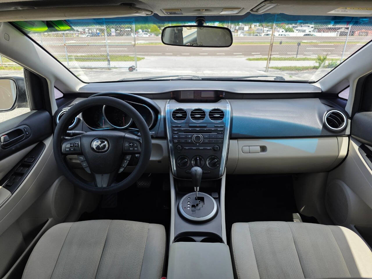 Used 2010 MAZDA CX-7 i SV FWD image 18
