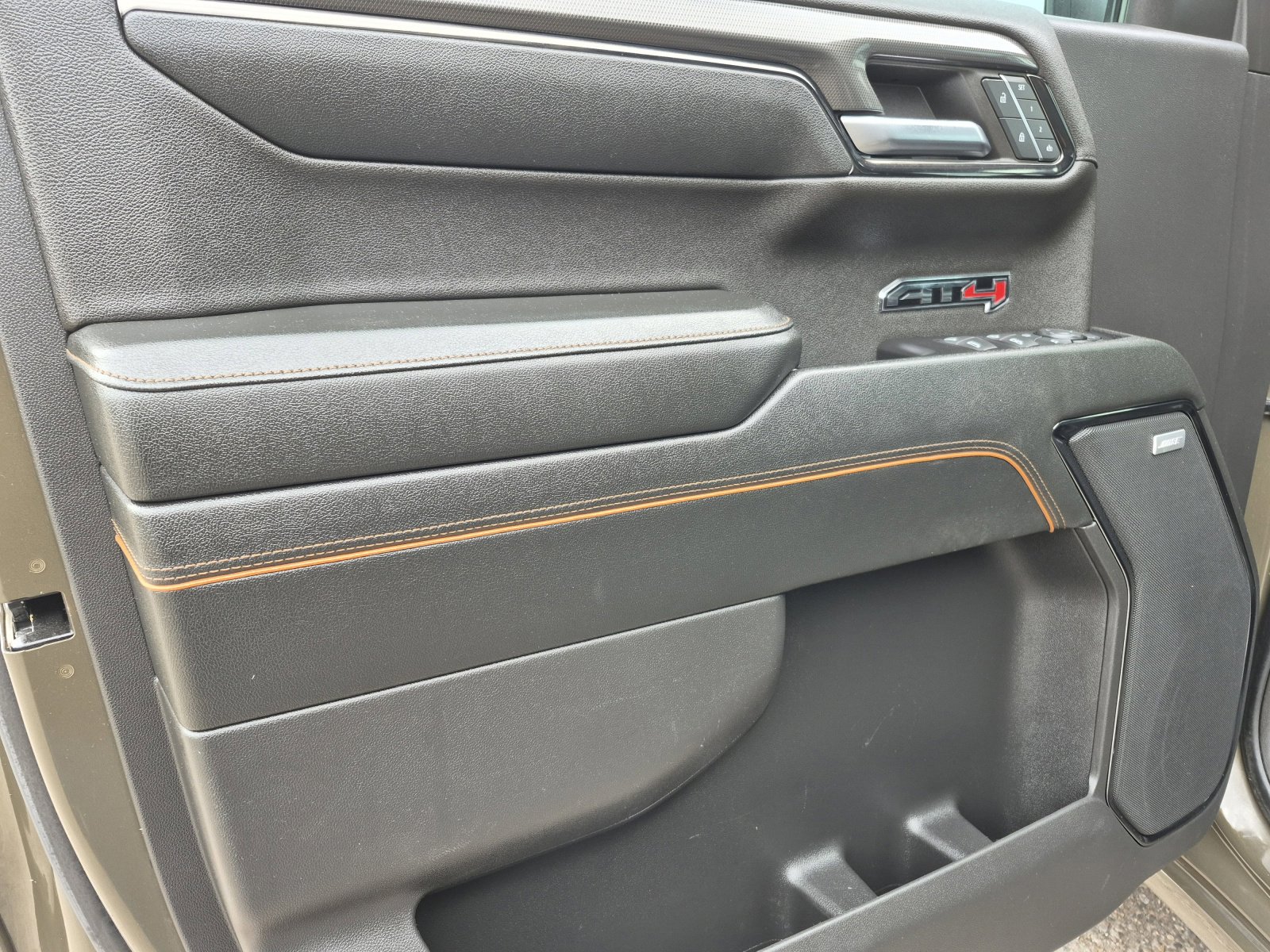 Used 2024 GMC Sierra 1500 AT4 AWD/4WD image 14