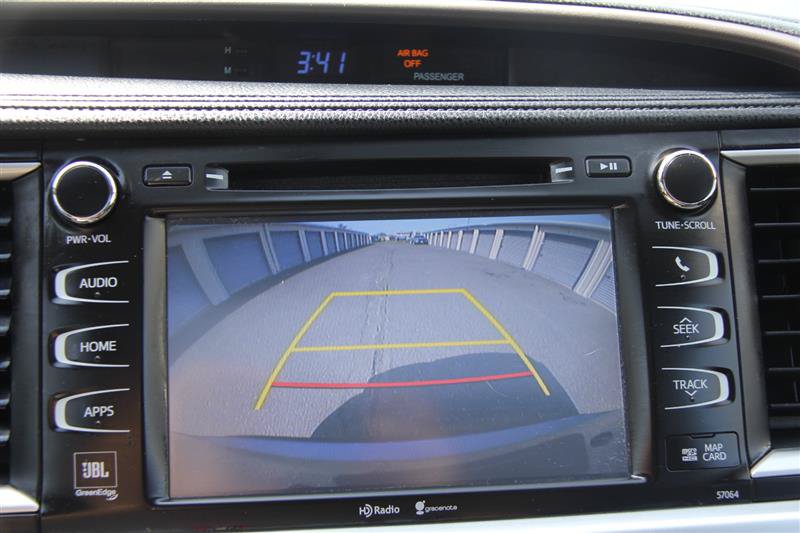 Used 2014 Toyota Highlander Limited FWD image 33