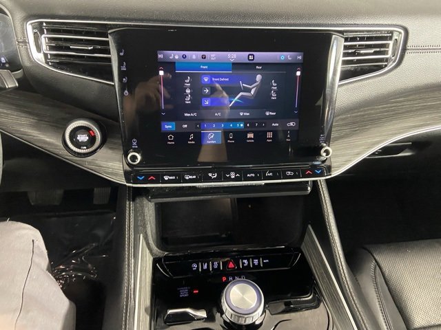 Used 2024 Jeep Wagoneer Series II w/ Flexible Seating Group image 26